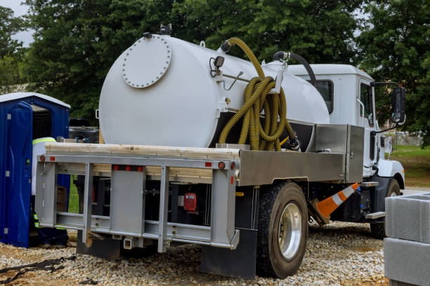 Portable Toilet Options We Offer in Storm Lake, IA